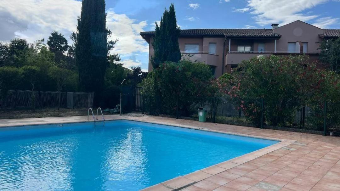 Les Capitouls - Avec Entree Autonome, Clim Neuve, Jardin, Parking Prive & Sa Piscine ! - Apartamento Toulouse Exterior foto